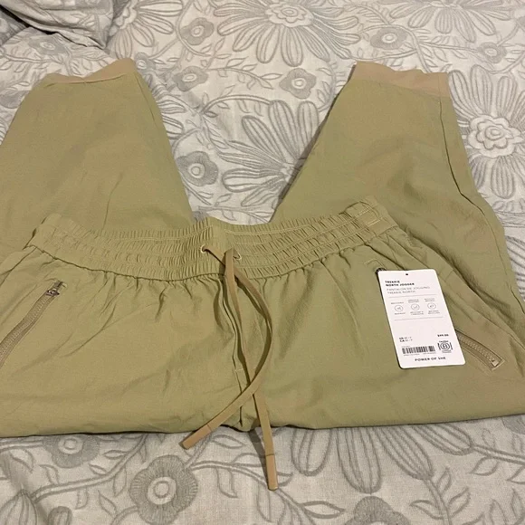 Athleta Trekkie North Jogger NWT - Picture 4 of 6